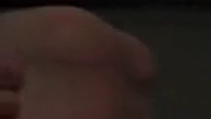 Bir tanrıçanın ayağını oynamak ve ona tapmak!