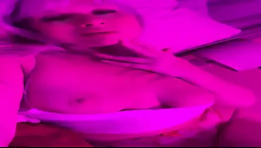 Benim için vücuttan vücuda yapılmış