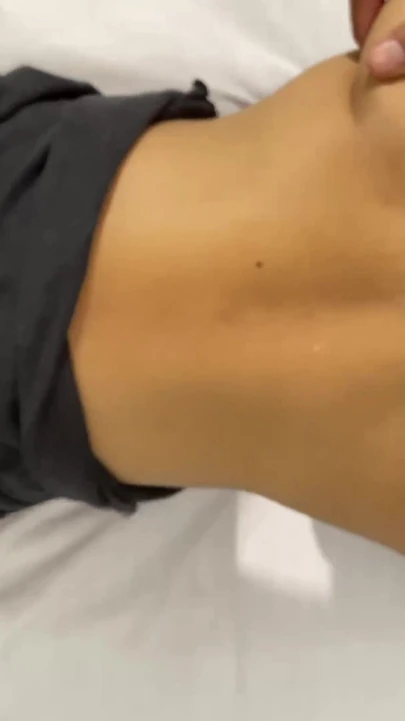 Волнующий момент из "Индийская тетушка с большой задницей хардкорно трахается с большим членом, видео дези с большой задницей, анальный трах тетушки"