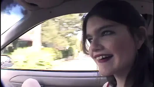 Gerçek 90'ların amatör anal kıllı Olivia