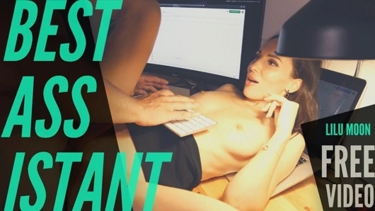 Sekreter emmek horoz patron ve hardcore seks sonra the iş