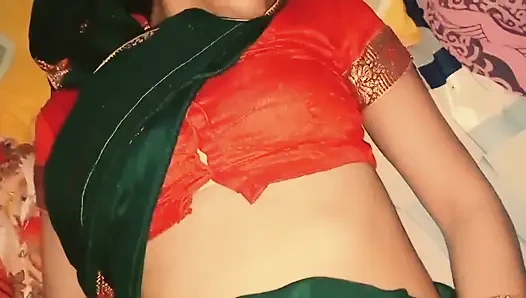 Yeni evli desi kızı sert sikiyor