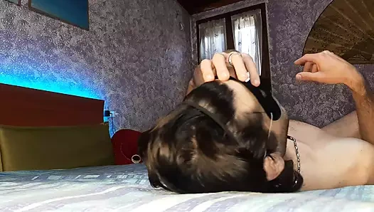 Yüze oturma, sakso ve harika ıslak sikiş