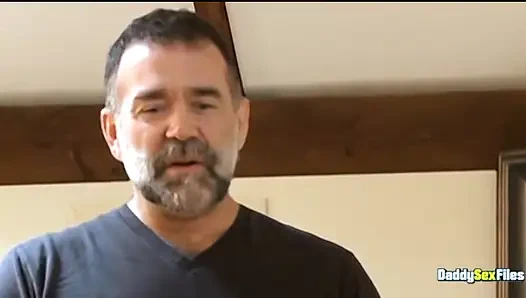 Daddysexfiles yakışıklı delikanlılar Bryan Slater ve Tony Dazzle yoğun flip kimyası