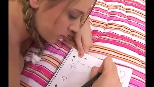 Vanilla Skye'ın bir sürü kız gibi düşüncesi var. Jack Lawrence