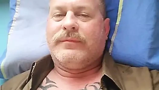 Ups adam mastürbasyon yapıyor