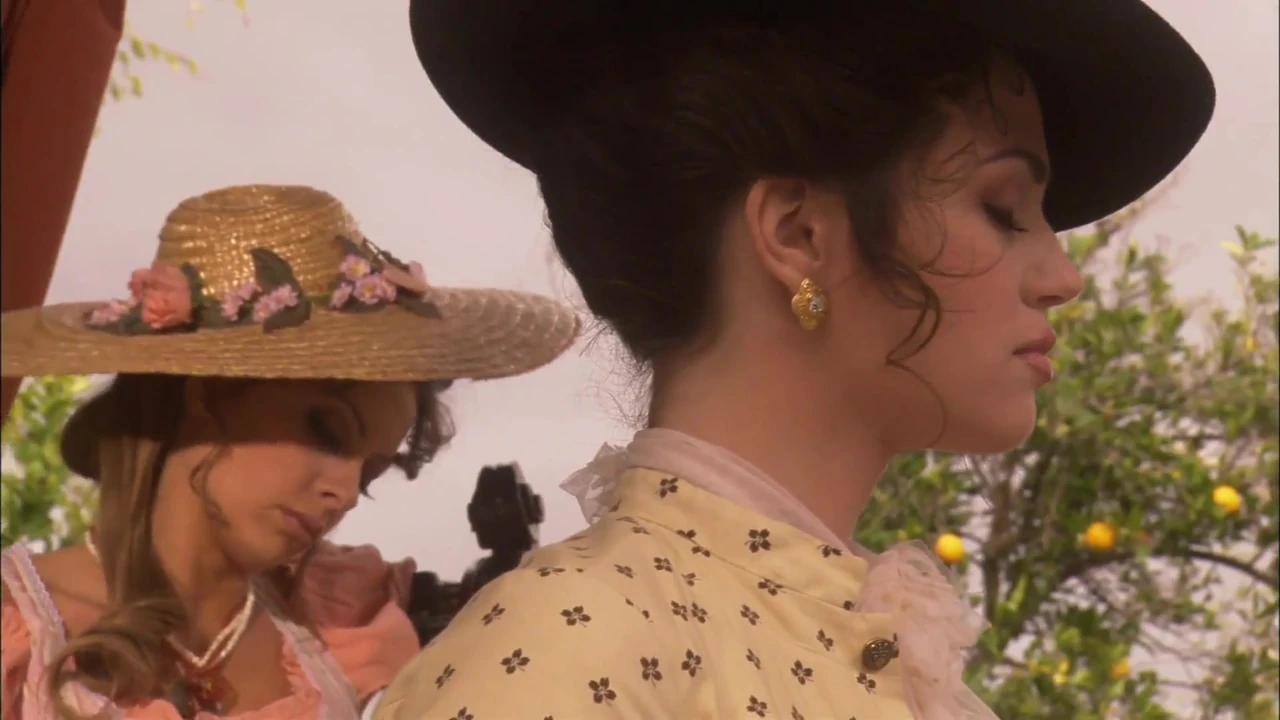 1900 lesbo orgy