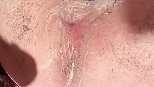 Bugün 5. kez yumruklandı ve boşalmaya zorlandı