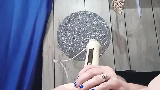 Azgın kaltak edepsiz ihtiyaçlarını memnun etmek için 3 kullanıyor