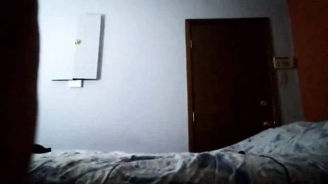 Oyuncağımı sikiyorum