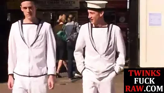 denizci twink barebacking ve çekim jizz sırasında birkaç