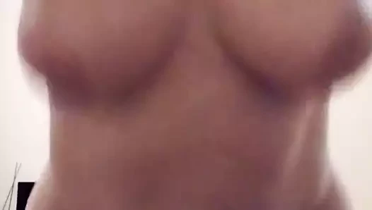 Seksi sarışın büyük memeler