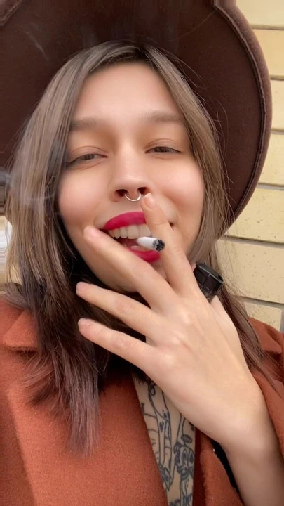 Курение - скрытое желание сосать член