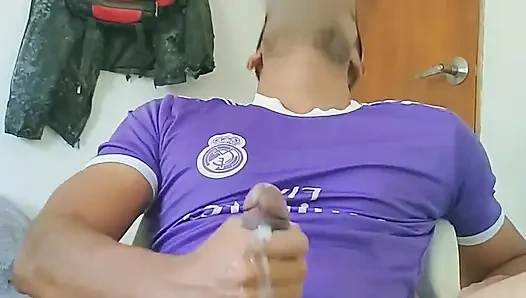 Mastürbasyon yapıyor