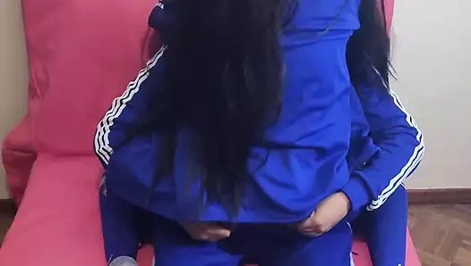 How to Fuck Your College Girl Classmate I Pull Down Her College Horts to Fuck in the Room