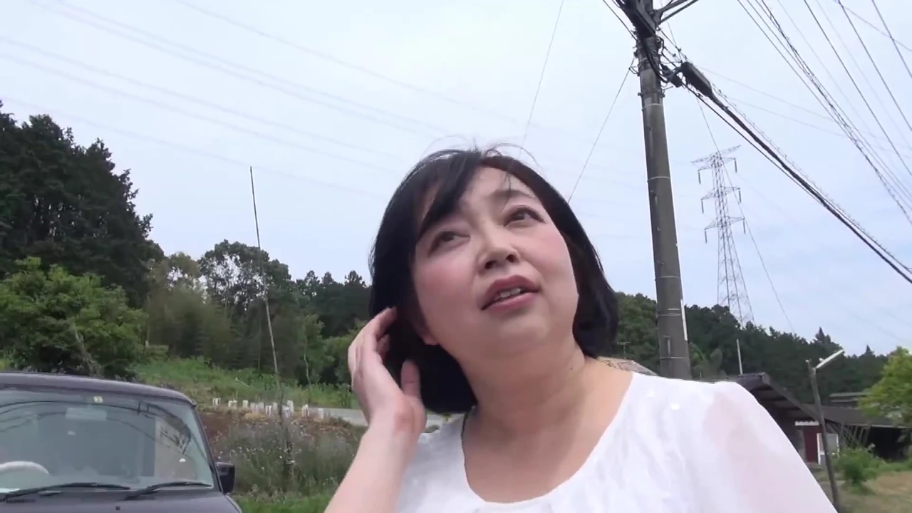 In Love With My Aunt: 12 Mature Women Excited And Nervous When Picked-Up 2
