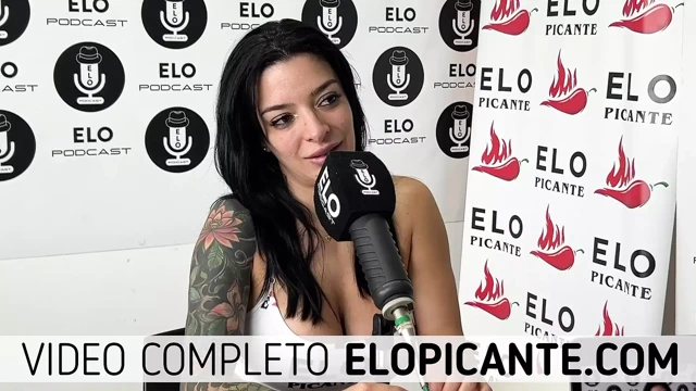 PAULI PRADA BAHARATLı ODAYA GEÇMEDEN ÖNCE SEKS HAKKıNDA KONUŞUYOR