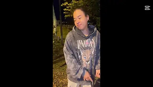 Komşum sütümü istiyor