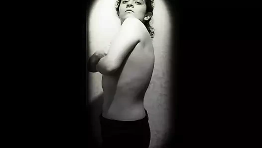 Göğüslerim, dünyam fethedeceğim