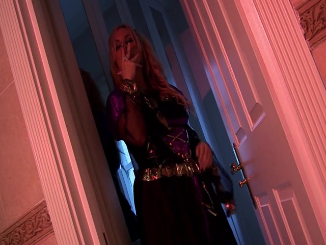 Endless Trios Scene-1_busty Blonde MILFs Alicia Rhodes&brooke Jameson Enjoy a Threesome in the Bathtub, Clothed