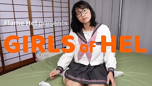 Bu oral seksi hak ettim! Japon köle kız söyleneni yapıyor