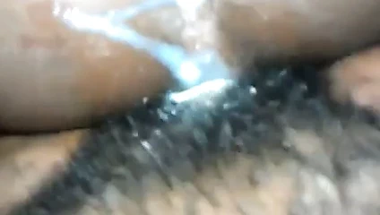 krem onun kıçını