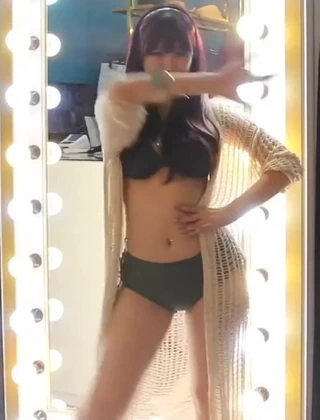 Senin tohumunu rockit girl's leeseul'ün her yerine yerleştirme zamanı