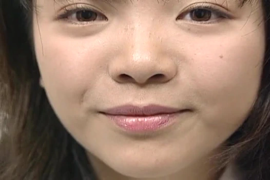 Bu Japon kızın sikişmeden önce yediğini izle