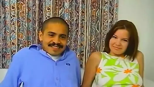 Misty Parks Meksikalı yarağı alıyor ve dölleniyor