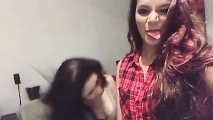Sl xxx göğüsler