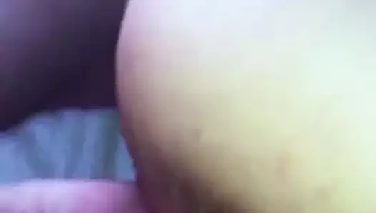 Ateşli götü sikiyor