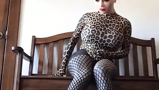 crossdresser değişen tayt