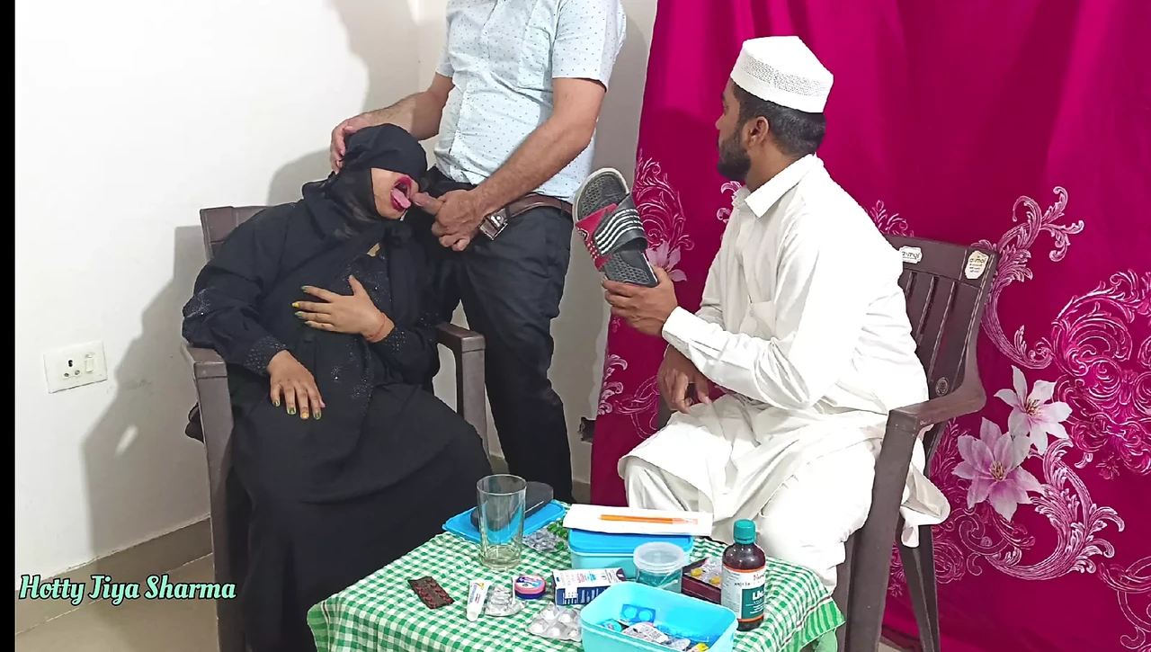 Must See: Muslim Women Fucked By The Doctor In Front Of Her Husband Because She Could Not Get Pregnant Threesome Sex (Latest) - London Special