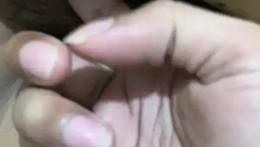 Güzel tesettürlü kız arkadan sikişiyor