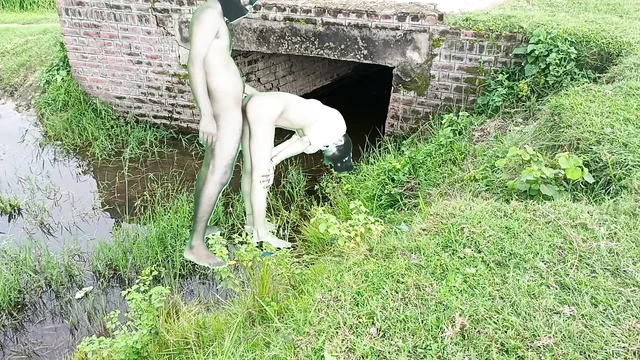 Новая индийская мусульманская школьница и подруга дези, секс-видео и трахнутая подруга дези на улице, секс-видео Xvideo XXX