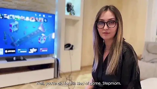 Üvey oğul sanal gerçeklikteyken üvey annesini sikiyor