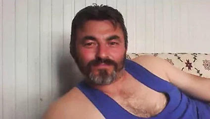 vücut gösteren ve okşayarak 231217