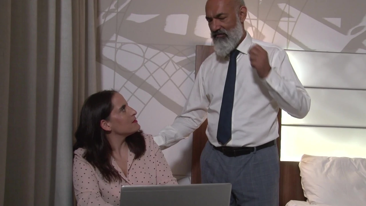 बॉस के लिए तनाव से राहत