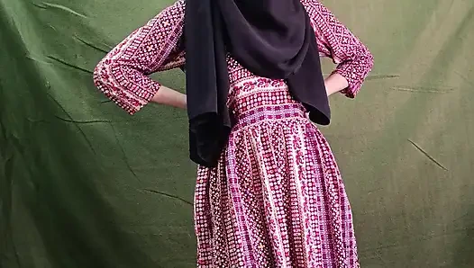 Kız öğrencime odasında ders verirken