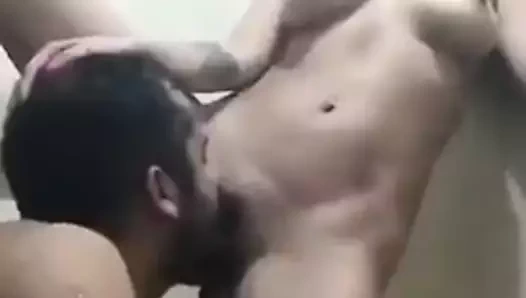 Desi sevimli chut pucer