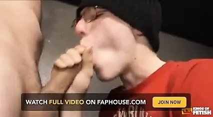 Guy with glasses and hat gets his hairy ass smashed by a dude in bareback style