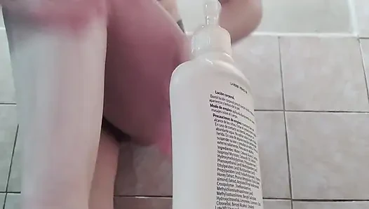 Tıraş sonrası rutinim vücut losyonu koymak
