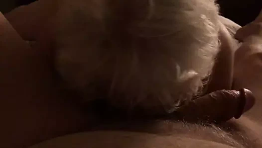 Olgun bbw verir harika kafa