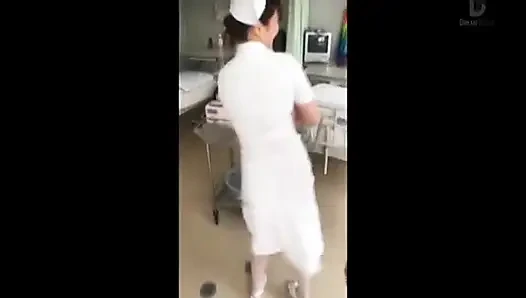 Büyüleyici hemşire Nonoka unutulmaz bir gecelik macera yaşatıyor - 3