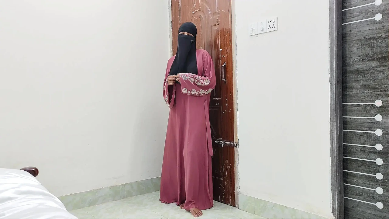 First time hijabi shy girl fuck in hotel room secret xxx