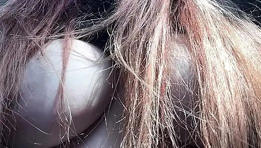 İtalyan büyük memeli orta yaşlı seksi kadın artemisia ateşli yalnız büyük göğüsler açık havada zıplıyor