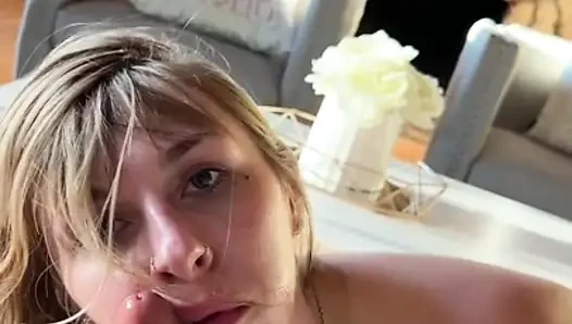 Dövmeli güzel melek youngs iyi sikiliyor