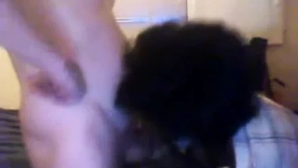 Abanoz kız arkadaş sikikleri ile ona beyaz bf