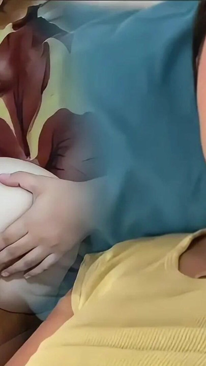 GÜZEL KOLOMBIYALı LATIN TANTALY DOLL ILE OYNUYOR VE YAŞLı ÜVEY ERKEK KARDEŞI ONU ÇOK ZENGIN SIKIYOR | Klip 2