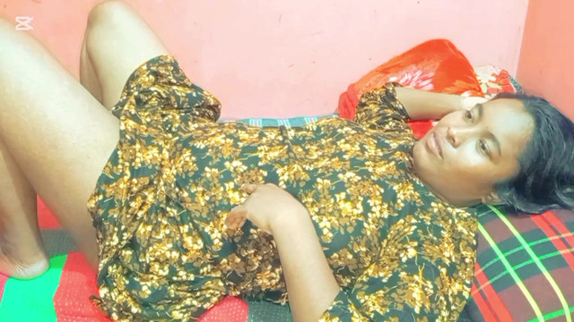 On Eid holidays, I came home and had sex .When you see her sexy figure,